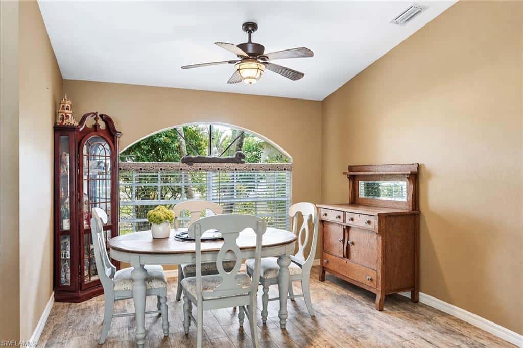 713 Milwaukee Blvd, Lehigh Acres, photo 9