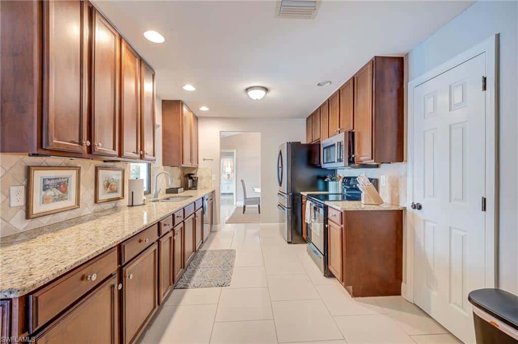 716 32nd Ct, Cape Coral, photo 20