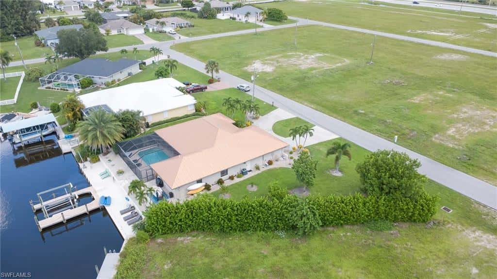 716 32nd Ct, Cape Coral, photo 38