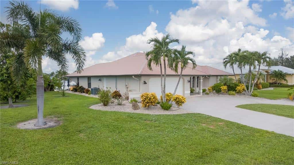 716 32nd Ct, Cape Coral, photo 37