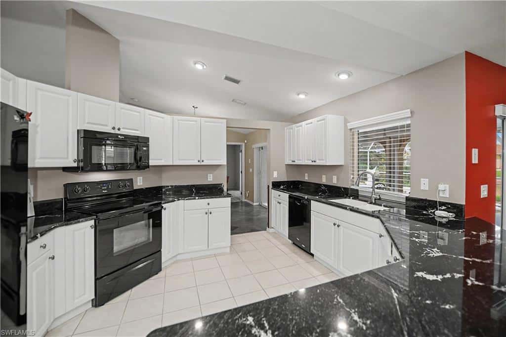 22 13th Ave, Cape Coral, photo 13