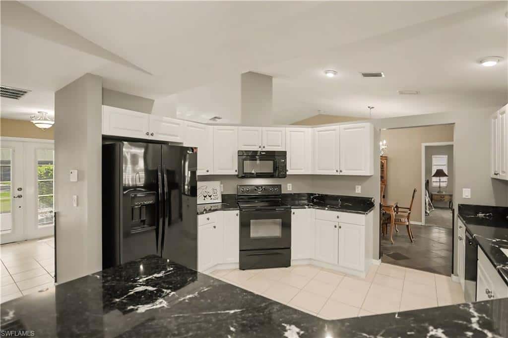 22 13th Ave, Cape Coral, photo 12
