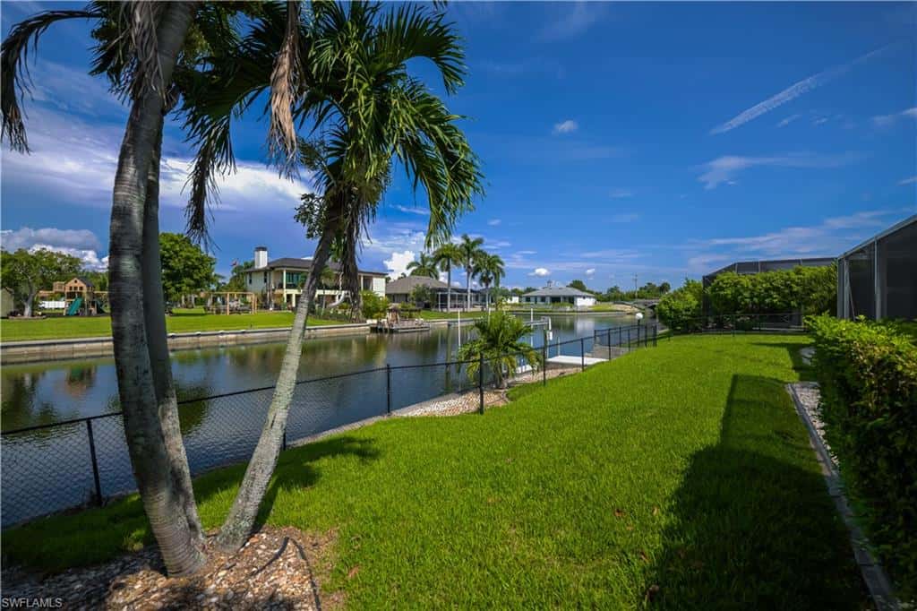22 13th Ave, Cape Coral, photo 35
