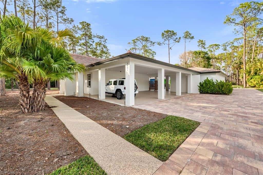2401 Coach House Ln, Naples, photo 26
