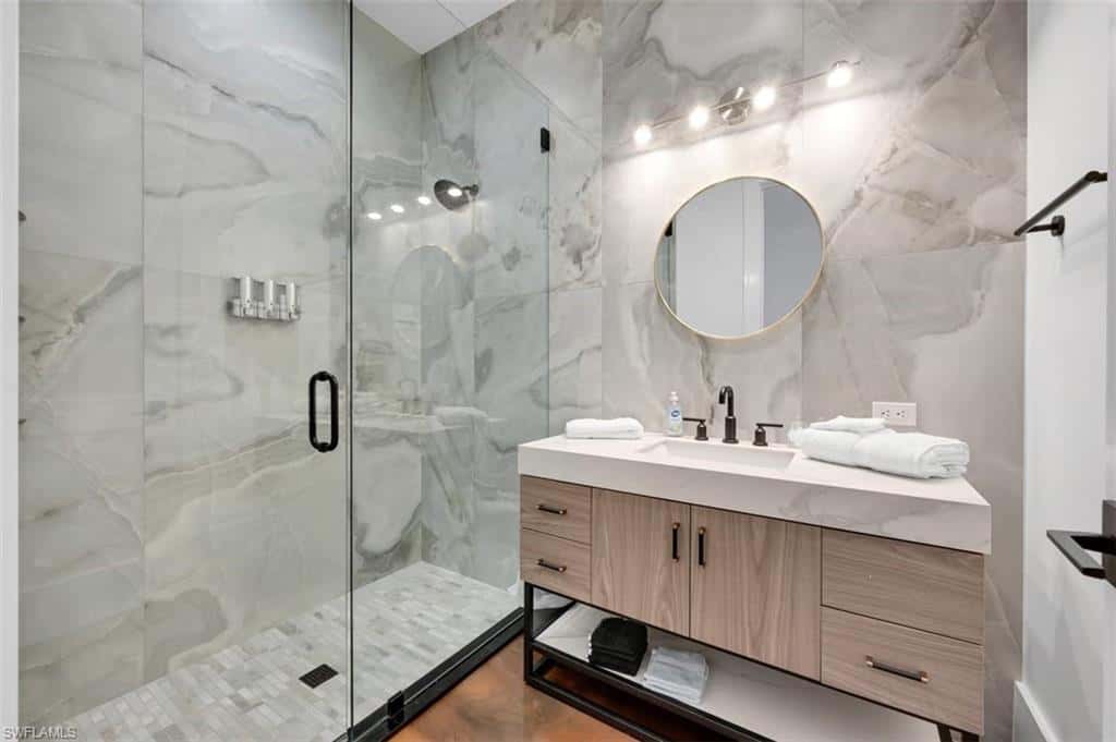 2401 Coach House Ln, Naples, photo 22