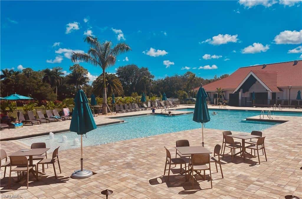 268 Countryside Dr, Naples, photo 7