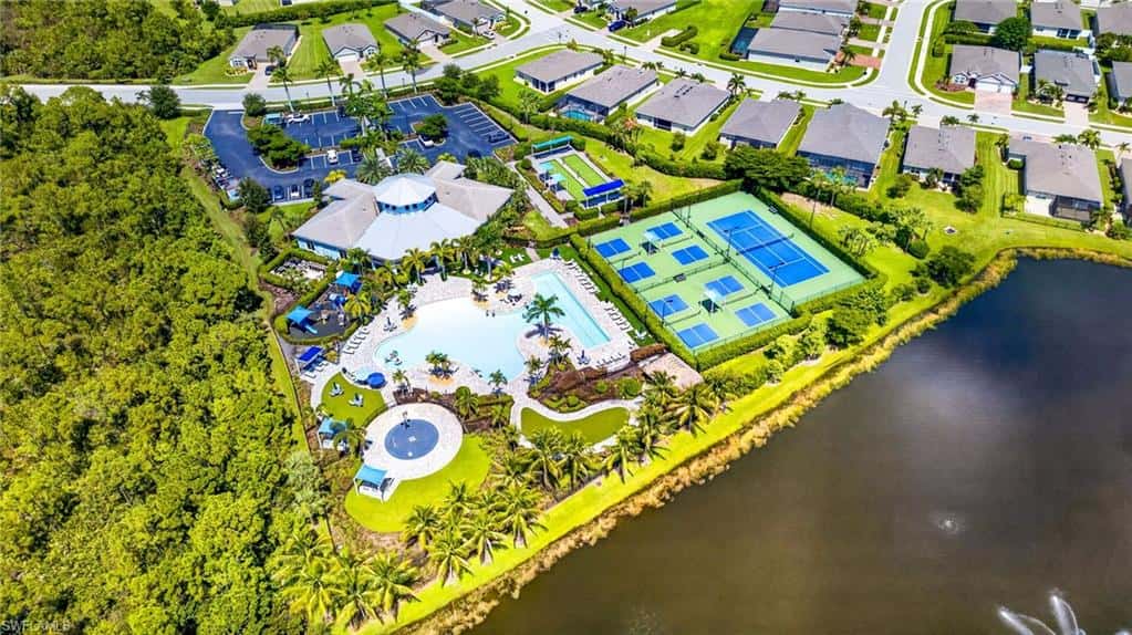 3172 Estancia Ln, Cape Coral, photo 35