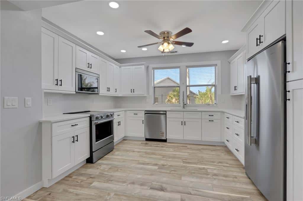 4452 Gulf Pines Dr, Sanibel, photo 11