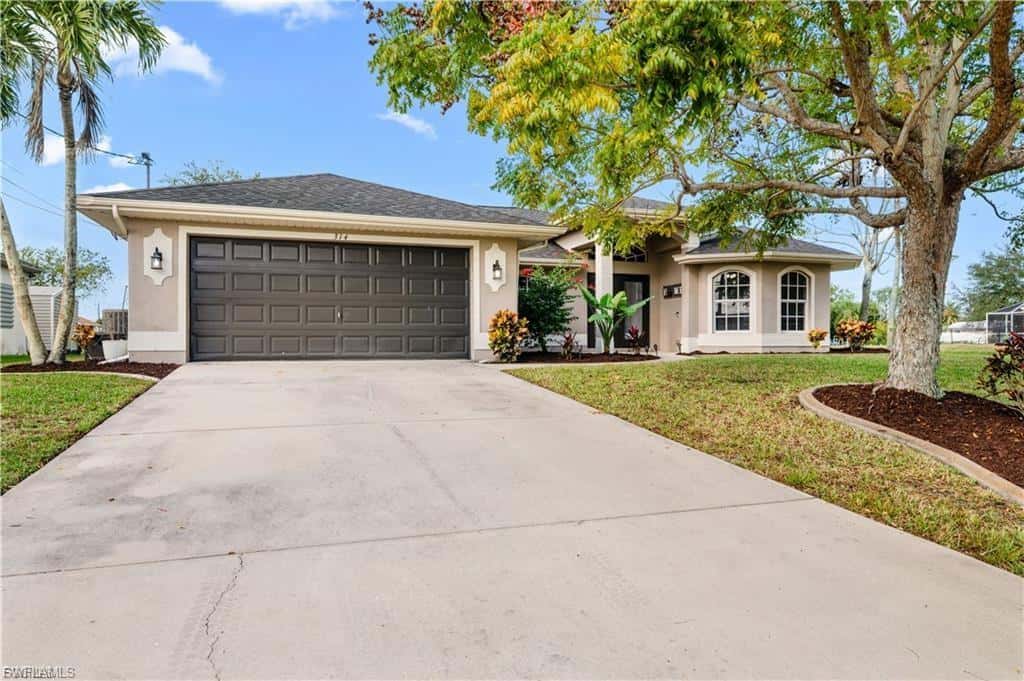 314 12th Ct, Cape Coral, photo 4