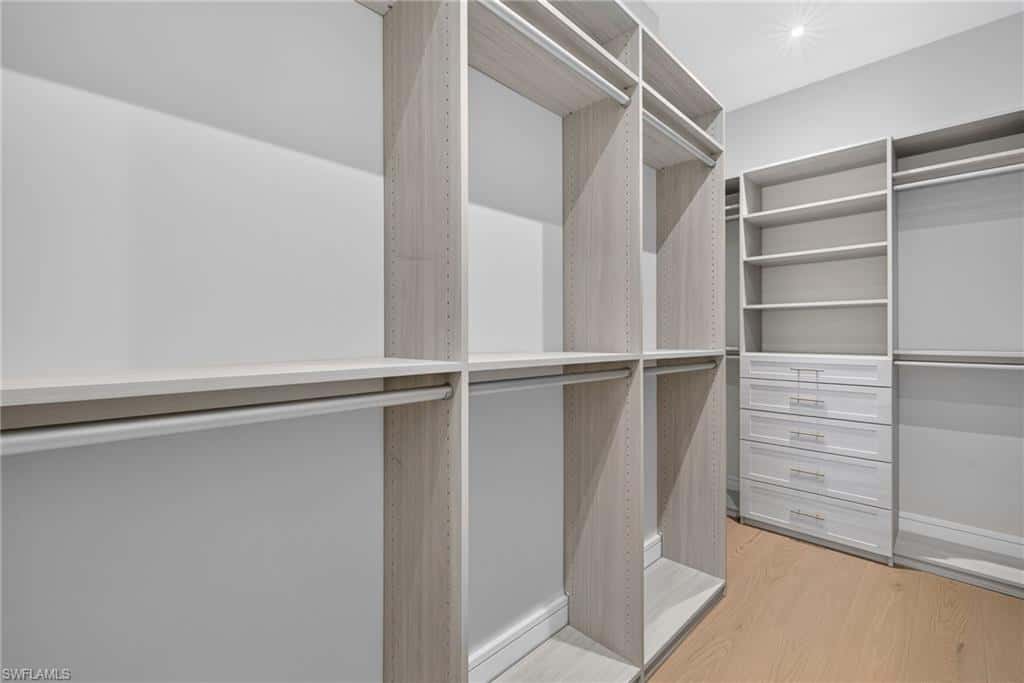 1085 Sandpiper St, Naples, photo 24