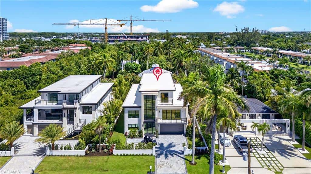 1085 Sandpiper St, Naples, photo 44