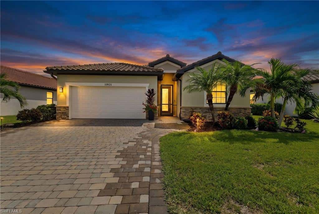 11921 Arbor Trace Dr, Fort Myers, photo 4