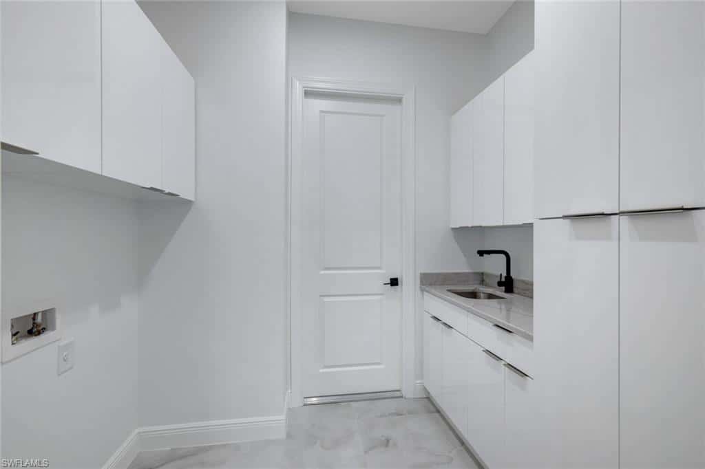 215 37th Ln, Cape Coral, photo 27