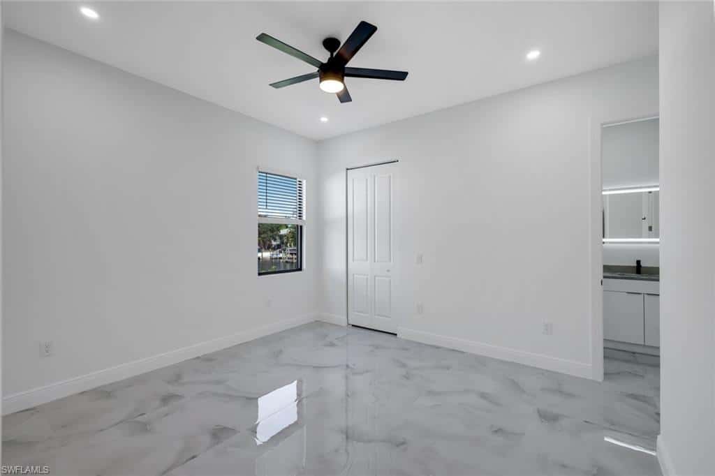 215 37th Ln, Cape Coral, photo 22
