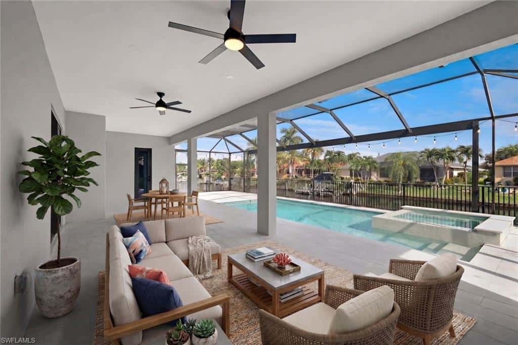 215 37th Ln, Cape Coral, photo 32