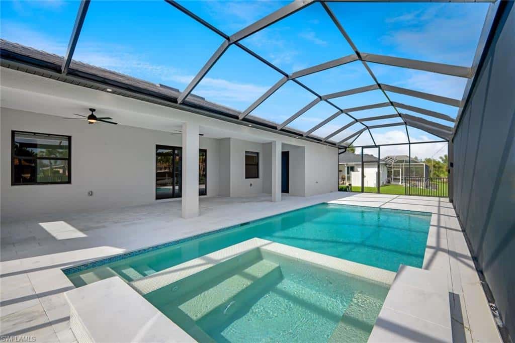 215 37th Ln, Cape Coral, photo 33