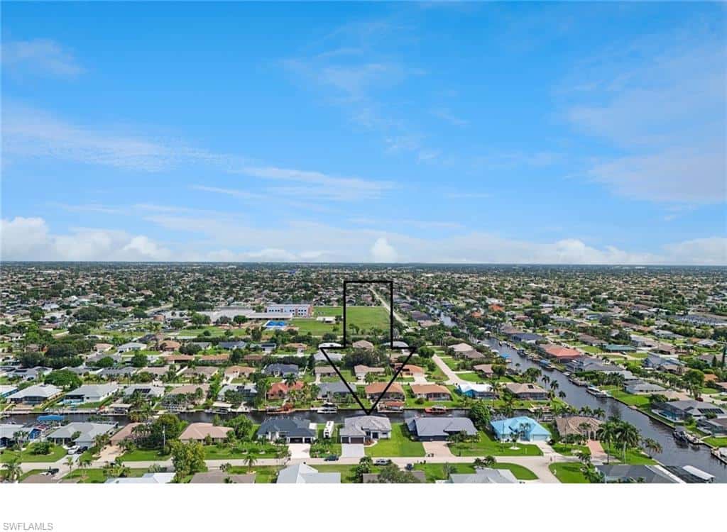 215 37th Ln, Cape Coral, photo 41