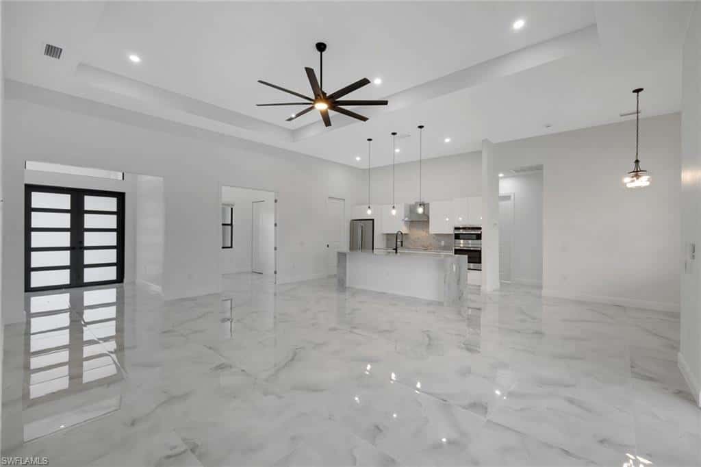 215 37th Ln, Cape Coral, photo 8