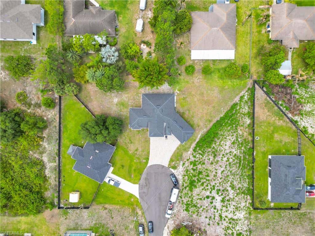 3510 9th Ct, Lehigh Acres, photo 4