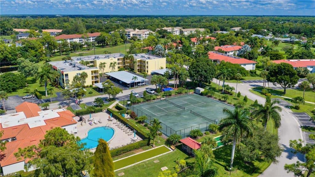 1057 Forest Lakes Dr #307, Naples, photo 13