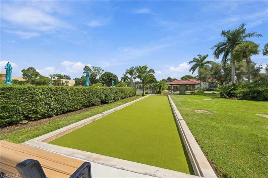 1057 Forest Lakes Dr #307, Naples, photo 15