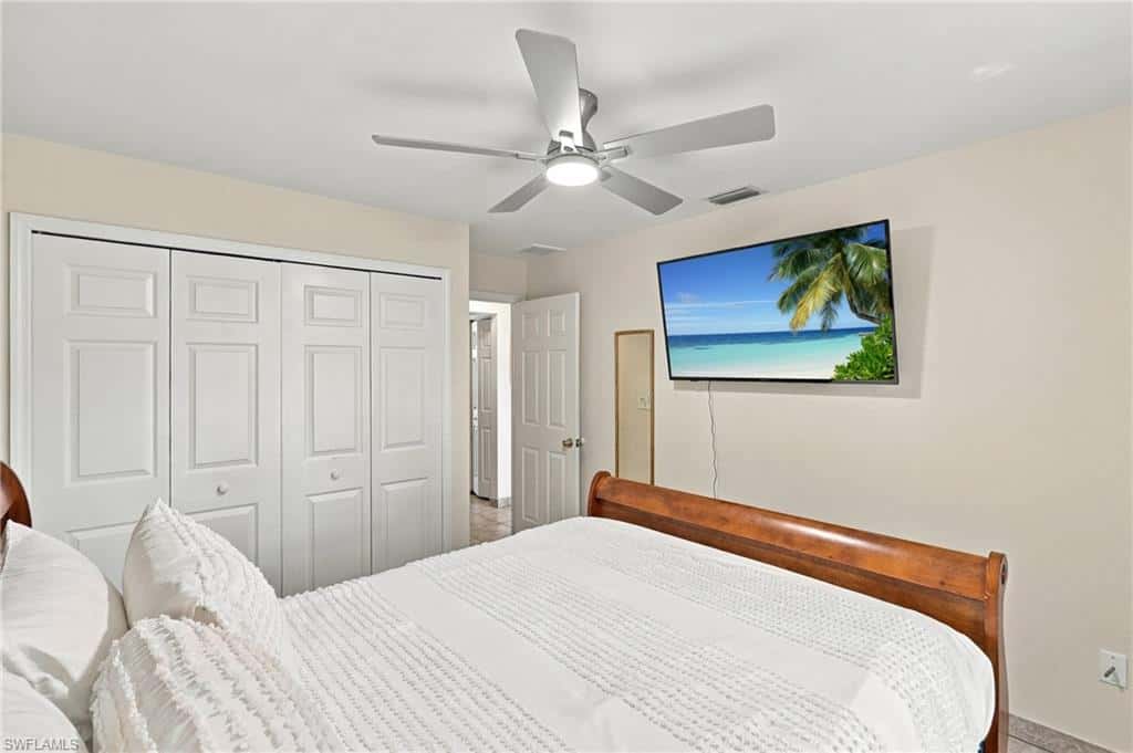 1327 17th St, Cape Coral, photo 27