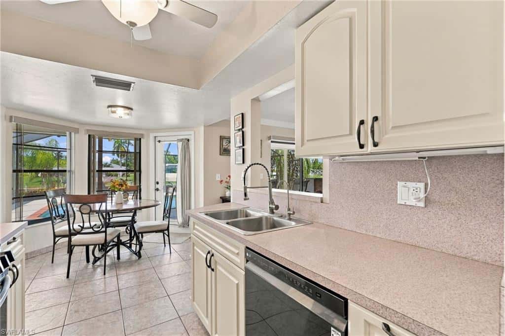 1327 17th St, Cape Coral, photo 13