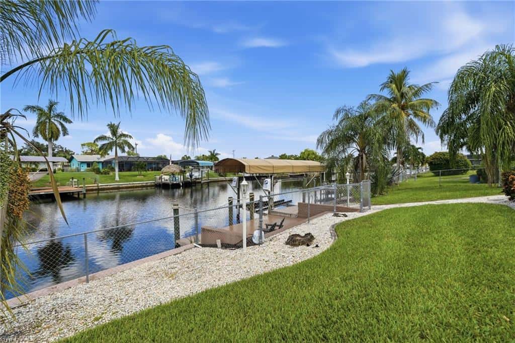 1327 17th St, Cape Coral, photo 36