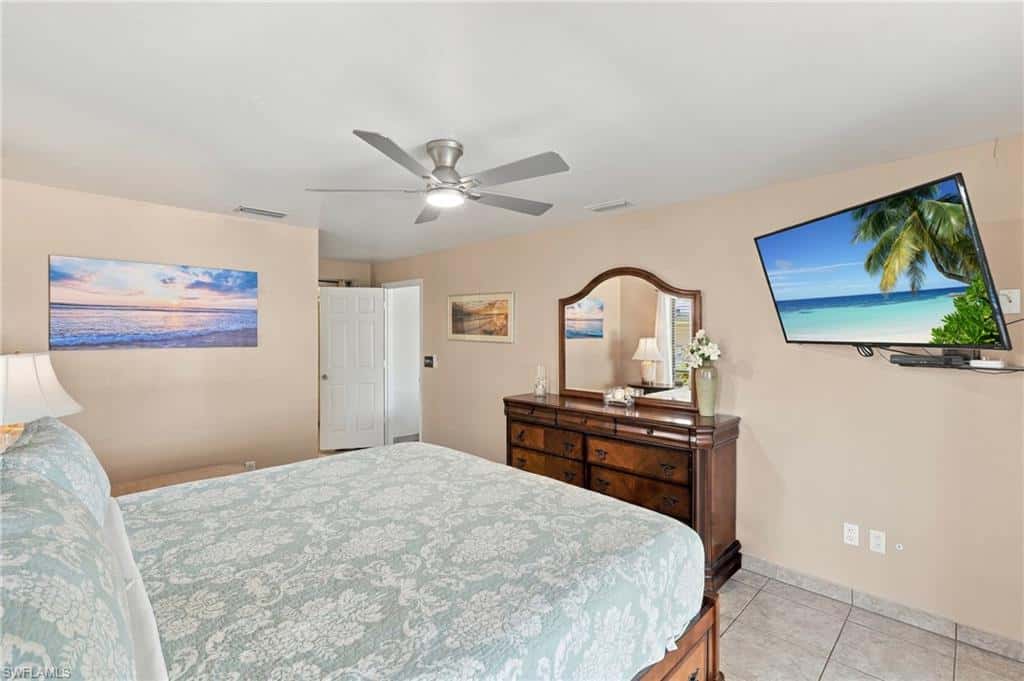 1327 17th St, Cape Coral, photo 19