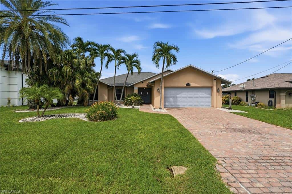1327 17th St, Cape Coral, photo 4