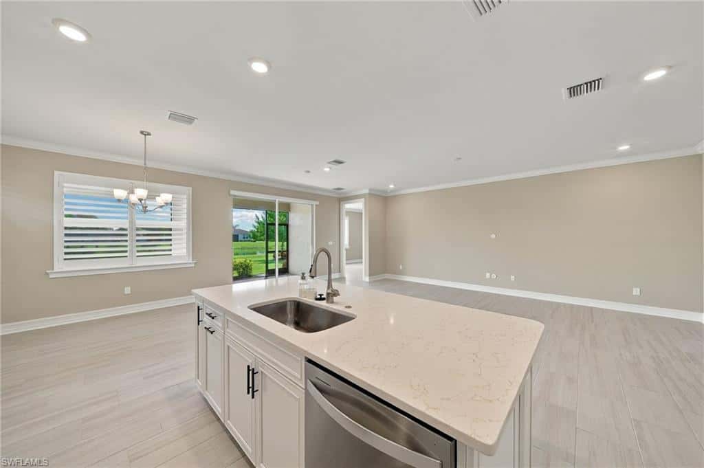 28089 Sanibel Sands St, Bonita Springs, photo 12