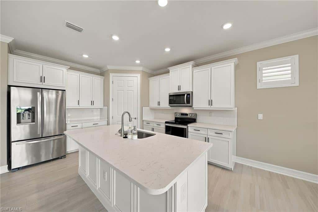 28089 Sanibel Sands St, Bonita Springs, photo 7