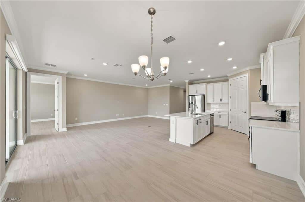 28089 Sanibel Sands St, Bonita Springs, photo 10