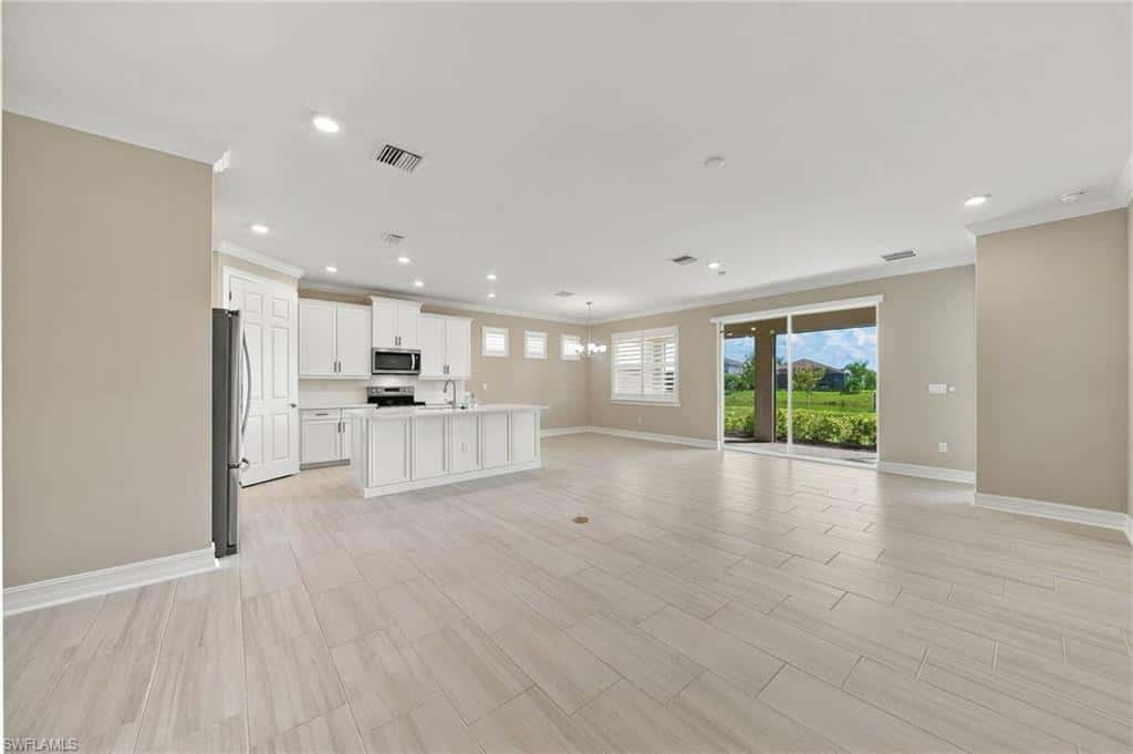 28089 Sanibel Sands St, Bonita Springs, photo 4