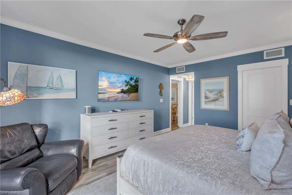 6075 Pelican Bay Blvd #1403, Naples, photo 17