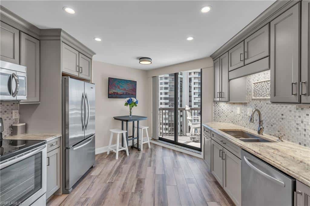 6075 Pelican Bay Blvd #1403, Naples, photo 7