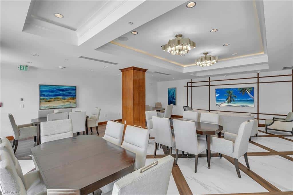 6075 Pelican Bay Blvd #1403, Naples, photo 36