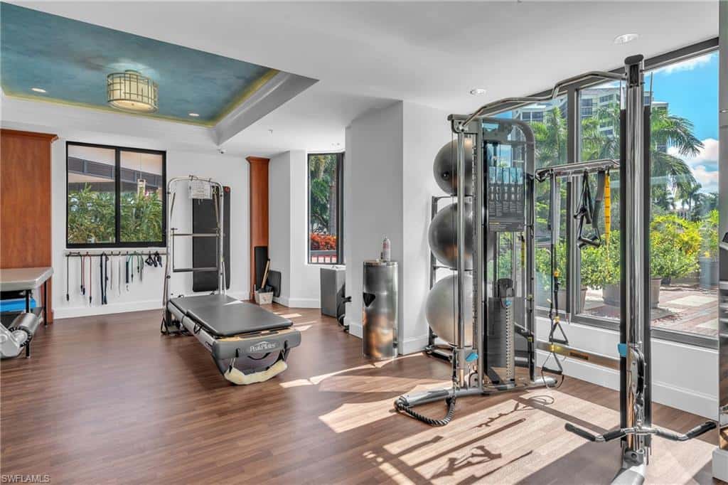6075 Pelican Bay Blvd #1403, Naples, photo 32