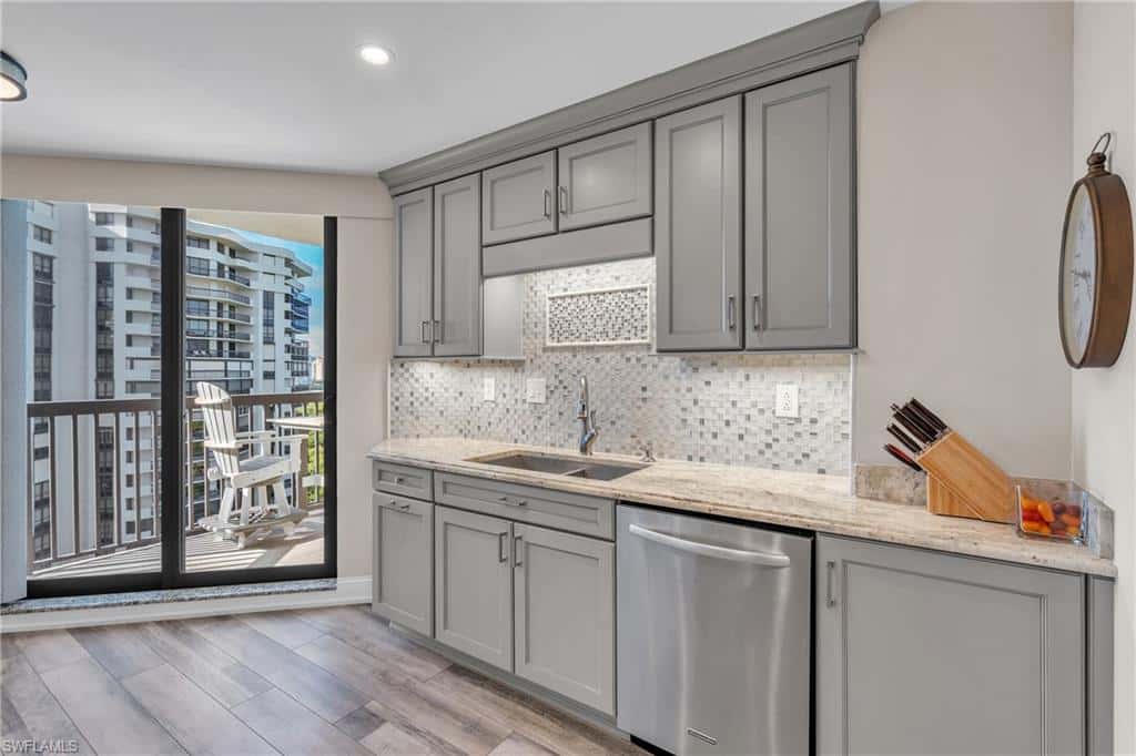 6075 Pelican Bay Blvd #1403, Naples, photo 8