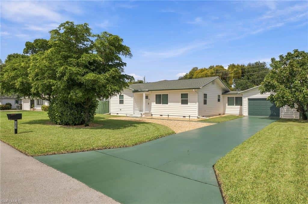 1657 Ardmore Rd, Fort Myers, photo 6