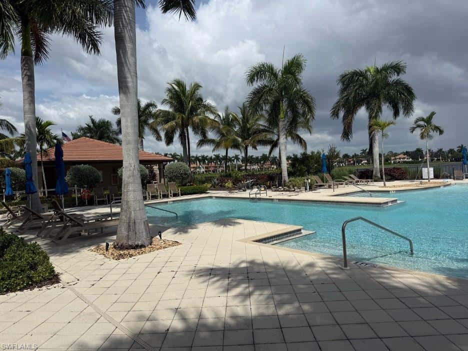 1482 Santiago Cir, Naples, photo 31