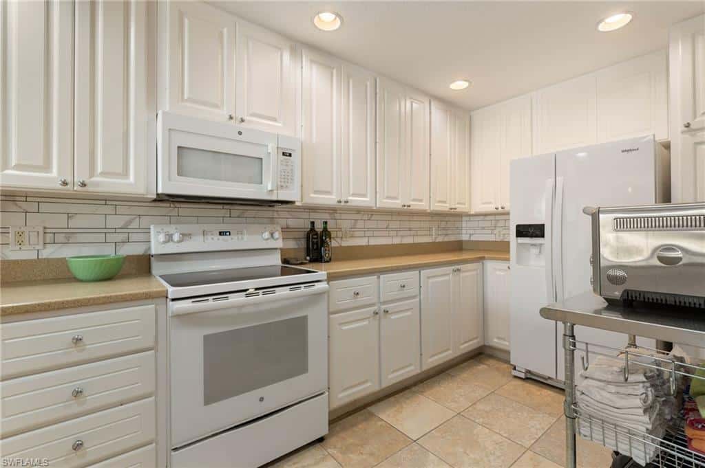 15594 Latitude Dr, Bonita Springs, photo 8