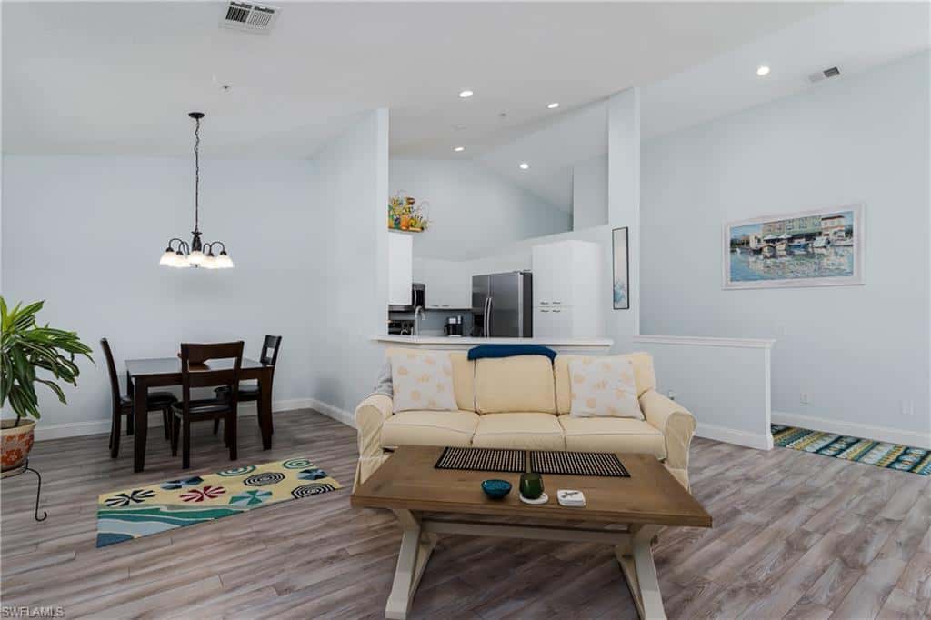 56 Silver Oaks Cir #202, Naples, photo 6