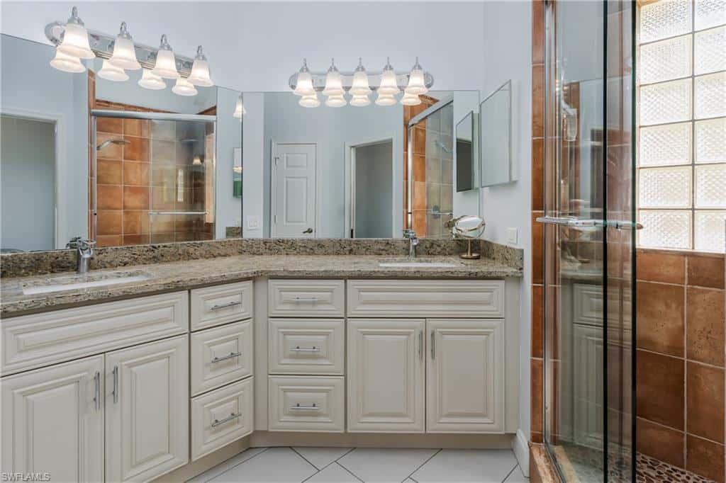 56 Silver Oaks Cir #202, Naples, photo 20