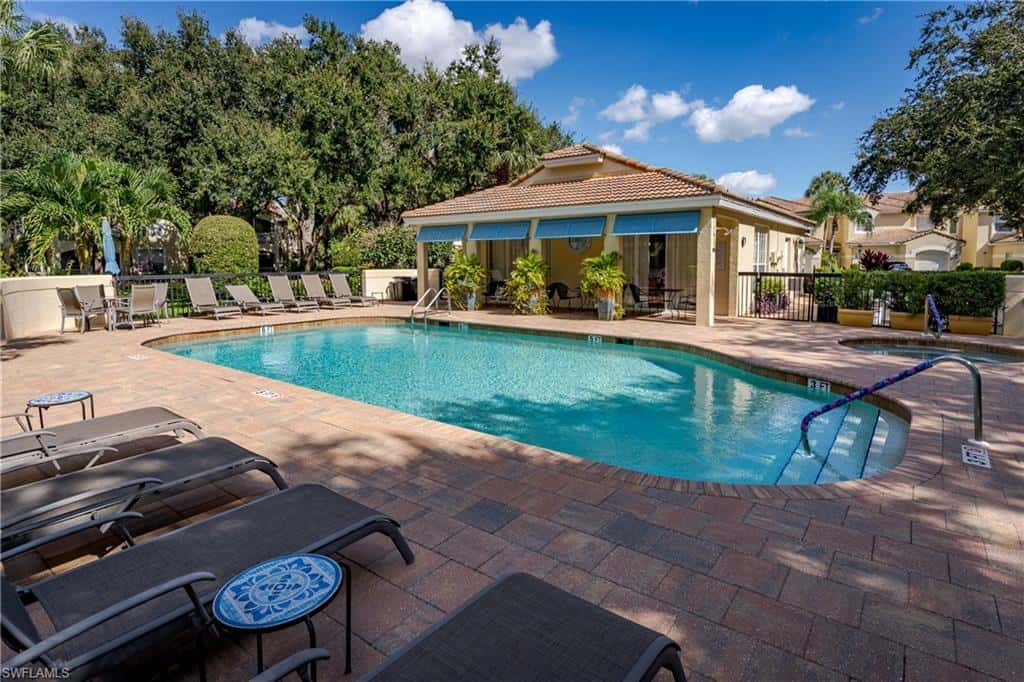 56 Silver Oaks Cir #202, Naples, photo 30