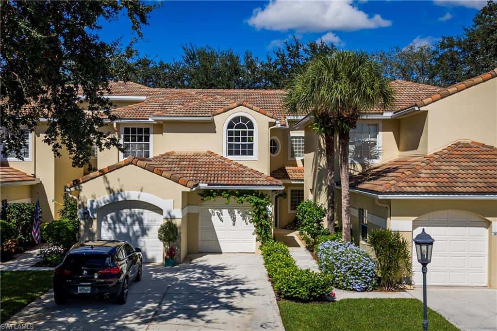 56 Silver Oaks Cir #202, Naples, photo 37