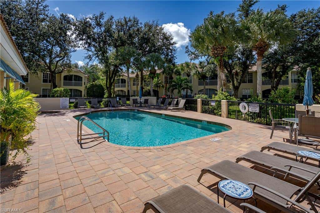 56 Silver Oaks Cir #202, Naples, photo 29