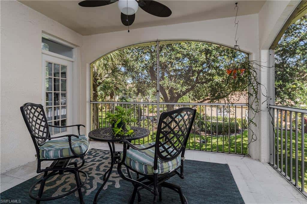 56 Silver Oaks Cir #202, Naples, photo 4