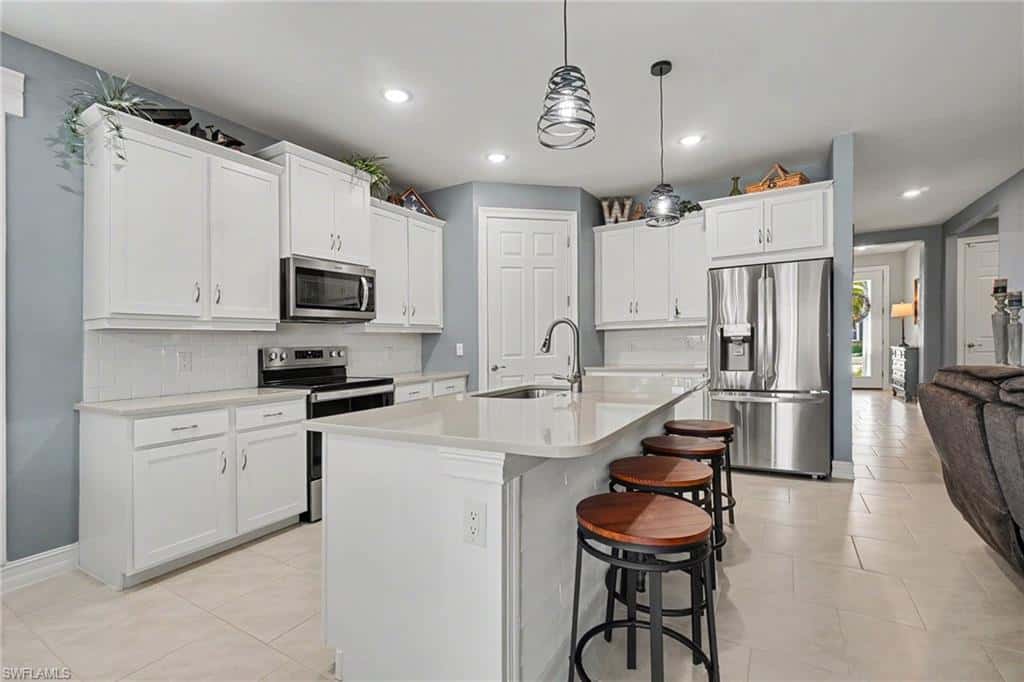 3156 Apple Blossom Dr, Alva, photo 9