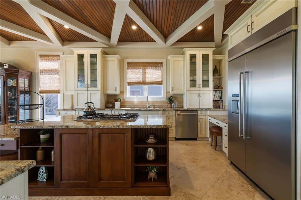 21551 Indian Bayou Dr, Fort Myers Beach, photo 14